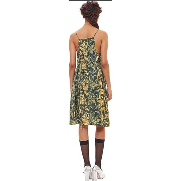 GARYGRAHAM422 Women's Simple Slip Dress in green and gold floral print. Size 3X - Picture 2 of 9